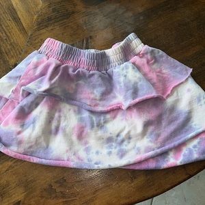 Great condition whiteroom + Cactus ruffled mini skirt